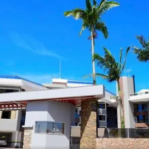 Beira Mar Em Ponta Canas Florianópolis
